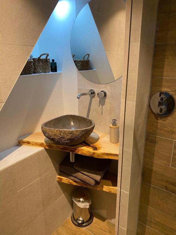 "Zeelandzon" Holiday Home By The Lake With Jacuzzi And Sauna Herkingen エクステリア 写真