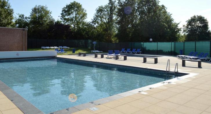 "Zeelandzon" Holiday Home By The Lake With Jacuzzi And Sauna Herkingen エクステリア 写真